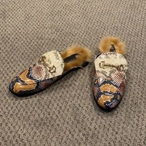 Faux Fur Snake print Mules Size 39/ US8